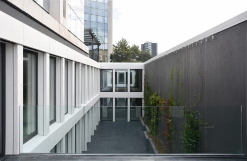 Avenue De Provence 82 a-rr.